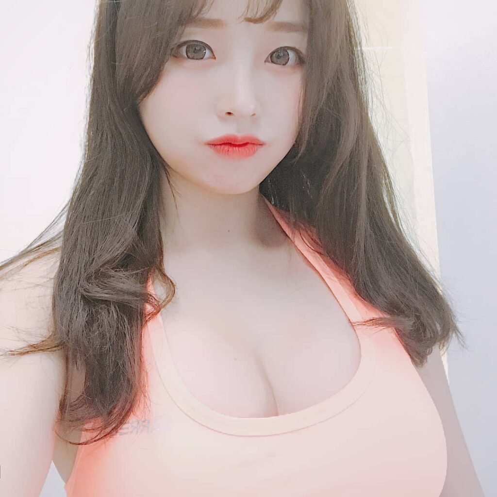 Gái Đẹp Hở Ti Xu Hướng Hot Giúp Tôn Vinh Nét Đẹp Bí Ẩn Và Cá Tính