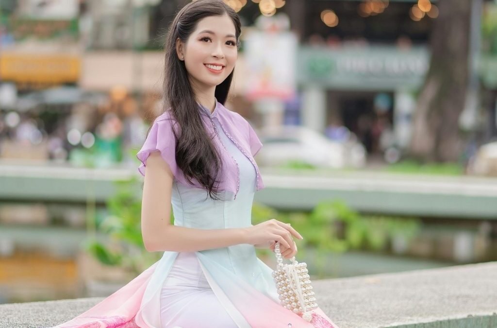 Hình Vẽ Cô Gái Đẹp Buồn Khám Phá Phong Cách Cá Tính Độc Đáo Của Giới Trẻ Hiện Nay